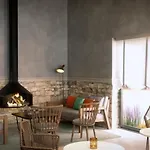 Lägenhetshotell Alinea Center 4*