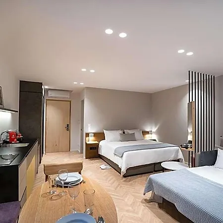 Alinea Center 4* לימסול