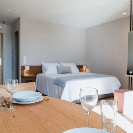 Alinea Center Aparthotel 4*