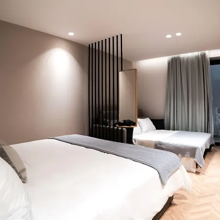 Alinea Center 4*