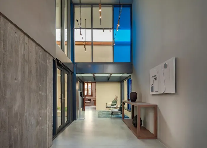 Alinea Center Aparthotel 4*