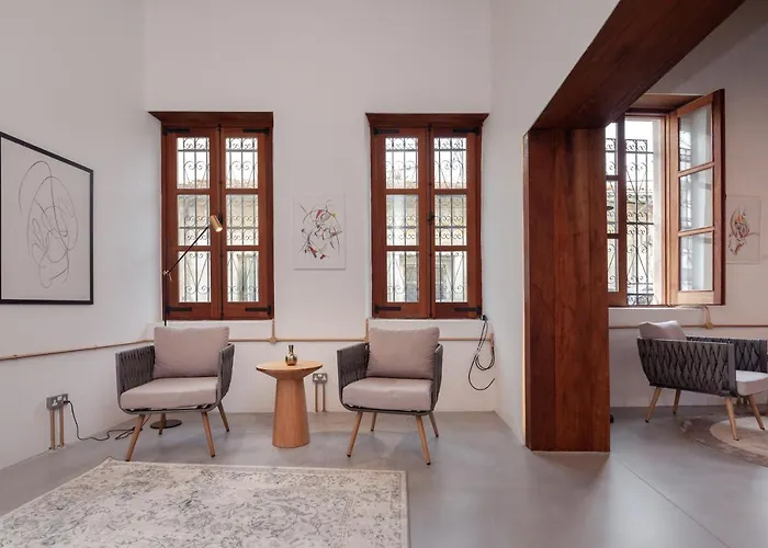 Alinea Center Aparthotel Lemesos