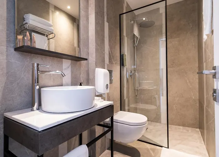 Alinea Center Apartahotel Limassol