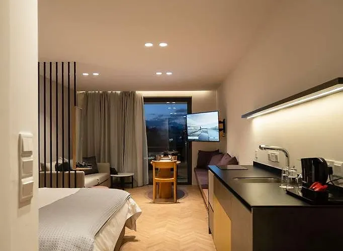 Alinea Center 4* Limassol