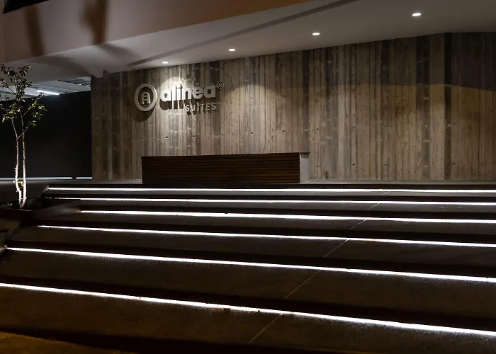 Apartahotel Alinea Center 4*