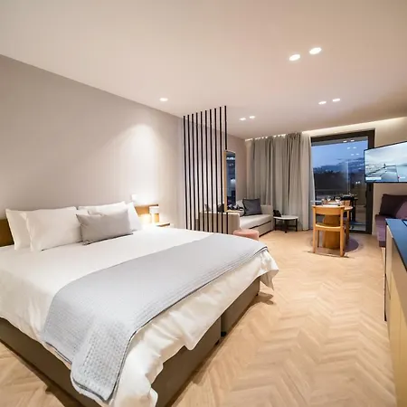 Апарт-отель Alinea Center