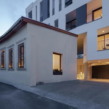 Ξενοδοχείο με διαμερίσματα Alinea Center 3*